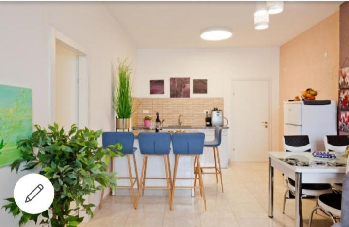 Apartamento Bat Yam On The Beach Exterior foto