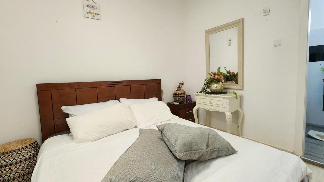 Apartamento Bat Yam On The Beach Exterior foto